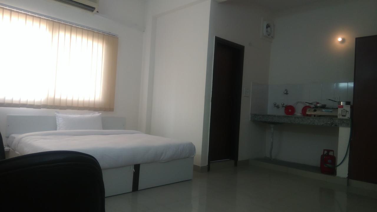 The Radiance Suites And Apartment New Delhi Exterior photo