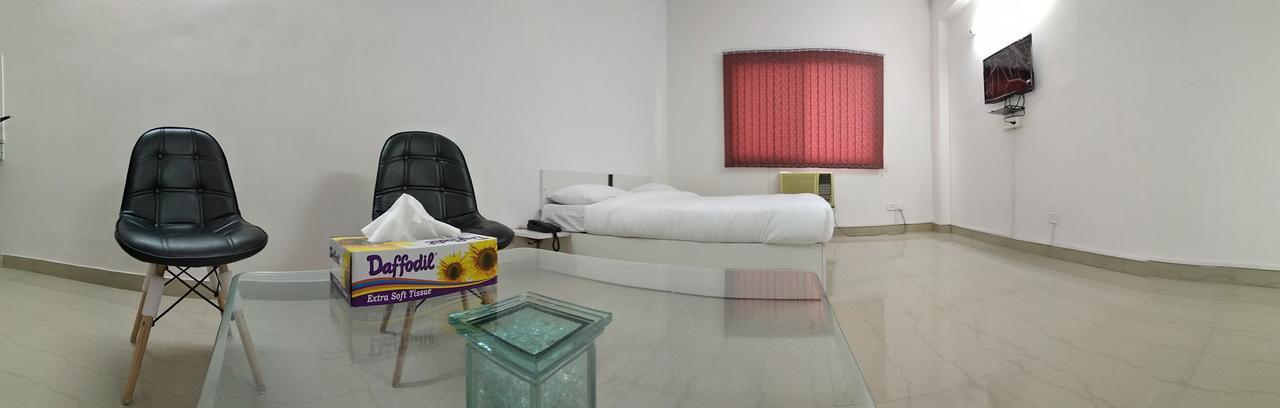 The Radiance Suites And Apartment New Delhi Exterior photo